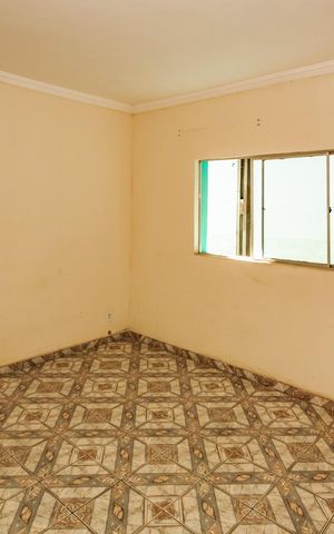 Casa à venda com 160m², 3 quartos e 2 vagasSala