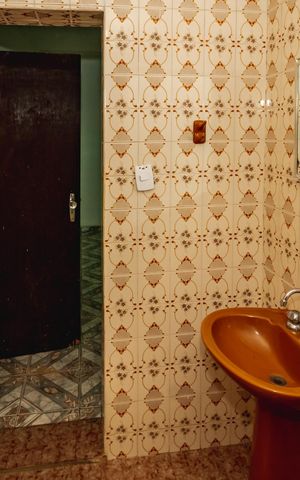 Casa à venda com 160m², 3 quartos e 2 vagasBanheiro Suíte 1
