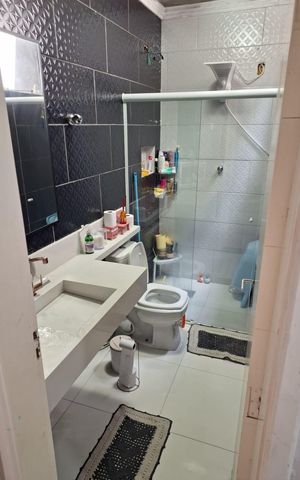 Casa à venda com 112m², 3 quartos e 1 vaga Casa à venda com 112m², 3 quartos e 1 vagaBanheiro