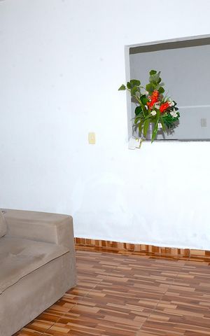 Casa para alugar com 250m², 2 quartos e 2 vagasSala
