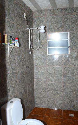 Casa para alugar com 250m², 2 quartos e 2 vagasBanheiro