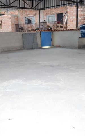 Casa para alugar com 250m², 2 quartos e 2 vagasTerraço