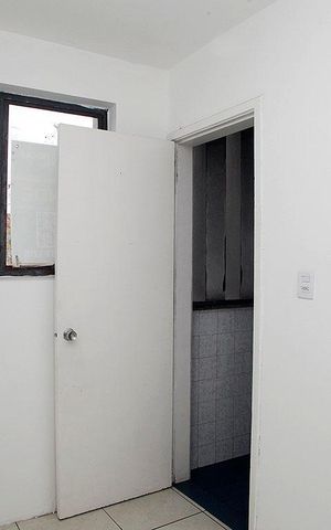 Apartamento para alugar com 76m², 2 quartos e 1 vagaÁrea de Serviço