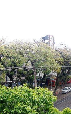 Apartamento para alugar com 76m², 2 quartos e 1 vagaQuarto 1 Vista