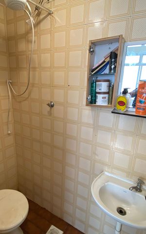 Apartamento para alugar com 67m², 2 quartos e 1 vaga Apartamento para alugar com 67m², 2 quartos e 1 vagaBanheiro de Serviço