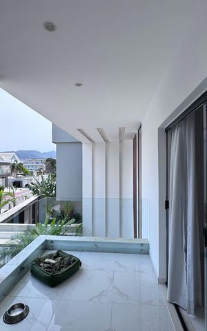 Casa de condomínio à venda com 407m², 5 quartos e 2 vagas Casa de condomínio à venda com 407m², 5 quartos e 2 vagasSuíte 2 - Varanda