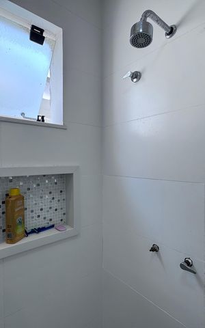 Casa de condomínio à venda com 407m², 5 quartos e 2 vagas Casa de condomínio à venda com 407m², 5 quartos e 2 vagasSuíte 4 - Banheiro