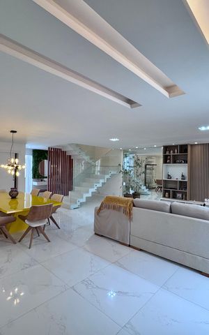 Casa de condomínio à venda com 407m², 5 quartos e 2 vagas Casa de condomínio à venda com 407m², 5 quartos e 2 vagasSala