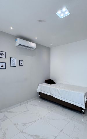 Casa de condomínio à venda com 407m², 5 quartos e 2 vagas Casa de condomínio à venda com 407m², 5 quartos e 2 vagasSuíte 4