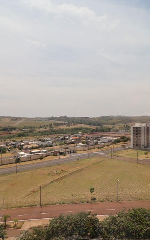 Apartamento para alugar com 70m², 2 quartos e 1 vaga Apartamento para alugar com 70m², 2 quartos e 1 vagaVista da Suíte