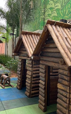 Apartamento à venda com 28m², 1 quarto e sem vaga Apartamento à venda com 28m², 1 quarto e sem vagaÁrea comum - Playground