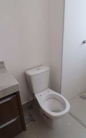 Apartamento para alugar com 89m², 2 quartos e 2 vagasBanheiro da Suíte