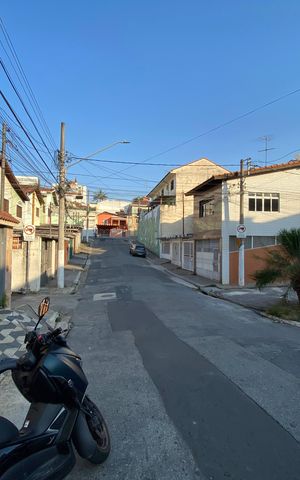 Casa para alugar com 190m², 3 quartos e 5 vagas Casa para alugar com 190m², 3 quartos e 5 vagasVista da Rua