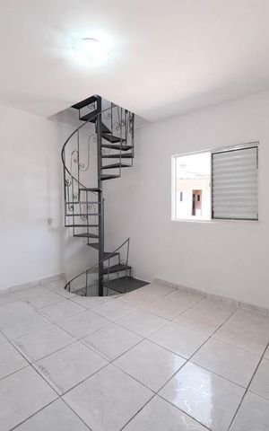 Casa à venda com 75m², 2 quartos e sem vagaSuíte