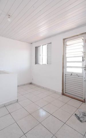 Casa à venda com 75m², 2 quartos e sem vagaQuarto