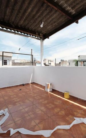 Casa à venda com 75m², 2 quartos e sem vagaÁrea de Serviço