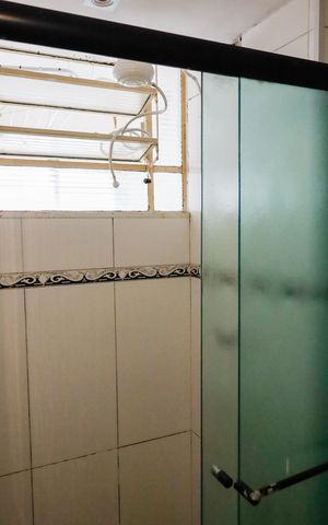 Apartamento à venda com 42m², 2 quartos e 1 vaga Apartamento à venda com 42m², 2 quartos e 1 vagaBanheiro