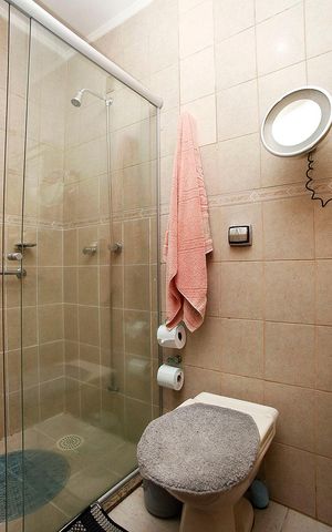 Casa à venda com 350m², 3 quartos e 3 vagasBanheiro da Suíte