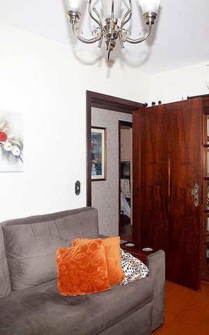 Casa à venda com 350m², 3 quartos e 3 vagasSala 2