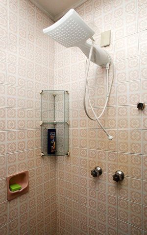 Casa à venda com 350m², 3 quartos e 3 vagasBanheiro 2