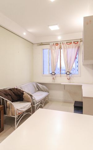 Apartamento à venda com 44m², 2 quartos e 1 vaga Apartamento à venda com 44m², 2 quartos e 1 vagaSala