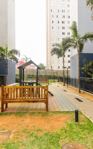 Apartamento à venda com 44m², 2 quartos e 1 vaga Apartamento à venda com 44m², 2 quartos e 1 vagaPlayground