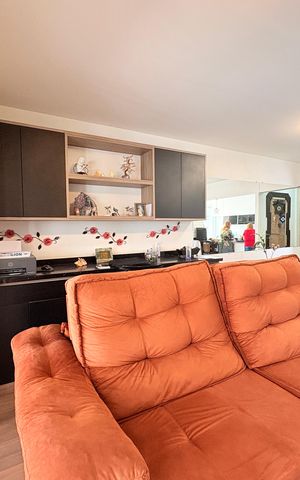 Apartamento à venda com 100m², 3 quartos e 2 vagasSala