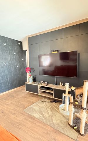 Apartamento à venda com 100m², 3 quartos e 2 vagasSala