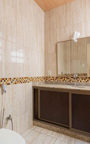 Apartamento à venda com 150m², 3 quartos e sem vagaBanheiro