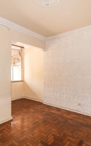 Apartamento à venda com 150m², 3 quartos e sem vagaSala