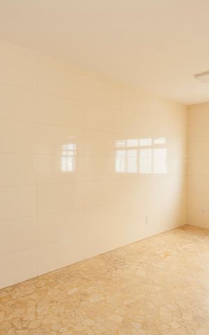 Casa à venda com 420m², 4 quartos e 6 vagasCopa