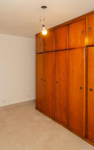 Casa à venda com 420m², 4 quartos e 6 vagasQuarto da Edícula