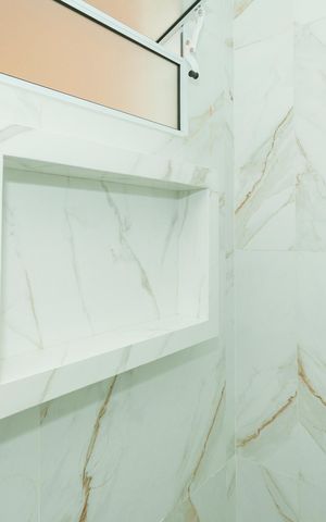 Casa à venda com 420m², 4 quartos e 6 vagasBanheiro da Edícula