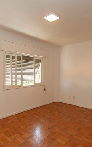 Casa à venda com 420m², 4 quartos e 6 vagasSuíte 1