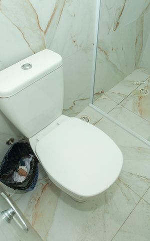 Casa à venda com 420m², 4 quartos e 6 vagasBanheiro da Edícula