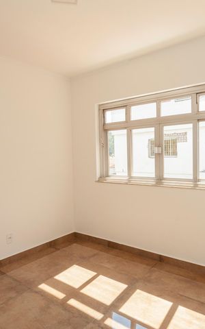 Casa à venda com 420m², 4 quartos e 6 vagasSala de estar
