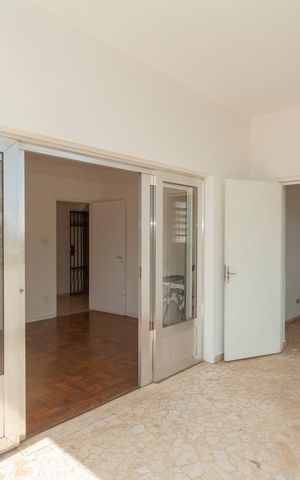 Casa à venda com 420m², 4 quartos e 6 vagasVaranda da Sala