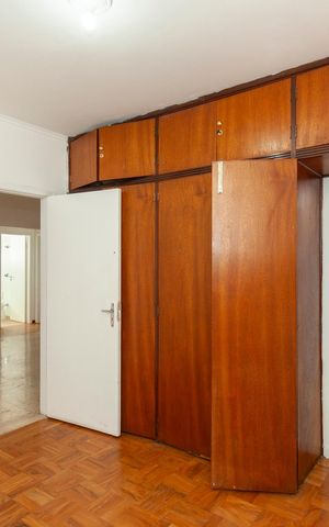 Casa à venda com 420m², 4 quartos e 6 vagasSuíte 2