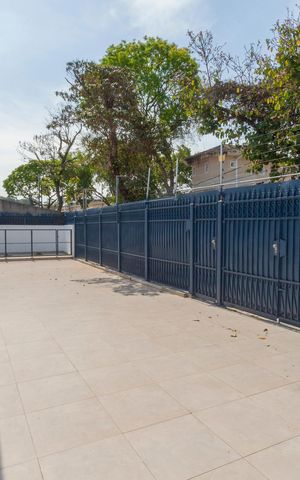 Casa à venda com 420m², 4 quartos e 6 vagasGaragem