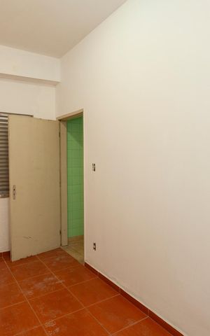 Casa à venda com 420m², 4 quartos e 6 vagasDepósito