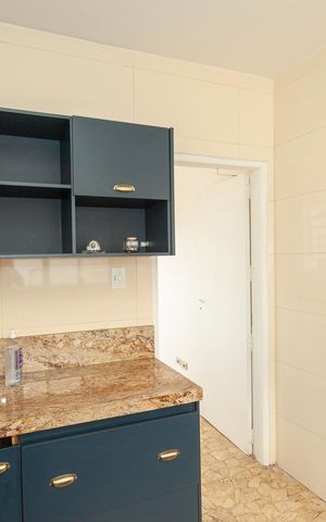 Casa à venda com 420m², 4 quartos e 6 vagasCozinha