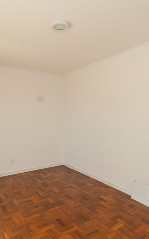 Casa à venda com 420m², 4 quartos e 6 vagasSala 2