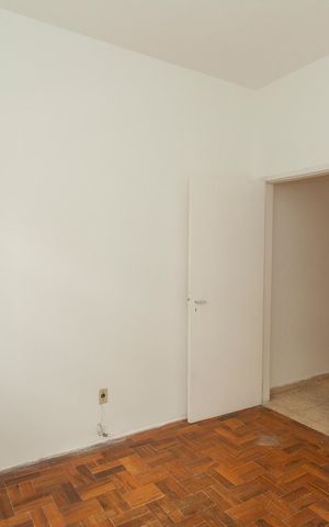 Casa à venda com 420m², 4 quartos e 6 vagasEscritório