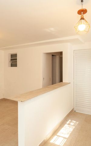 Casa à venda com 420m², 4 quartos e 6 vagasSala da Edícula