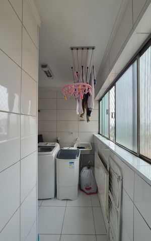 Apartamento à venda com 70m², 2 quartos e 1 vaga Apartamento à venda com 70m², 2 quartos e 1 vagaÁrea de Serviço