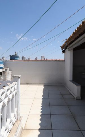 Casa à venda com 210m², 3 quartos e 4 vagasTerraço