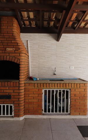 Casa à venda com 210m², 3 quartos e 4 vagasÁrea comum