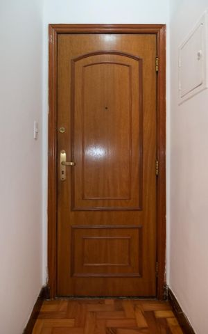 Apartamento para alugar com 74m², 2 quartos e 1 vaga Apartamento para alugar com 74m², 2 quartos e 1 vagaSala