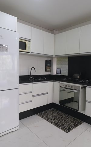 Apartamento à venda com 66m², 2 quartos e 2 vagasCozinha