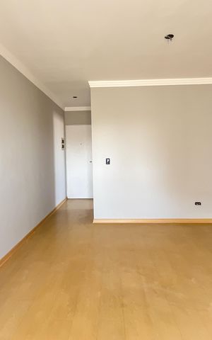 Apartamento para alugar com 64m², 3 quartos e 1 vaga Apartamento para alugar com 64m², 3 quartos e 1 vagaSala